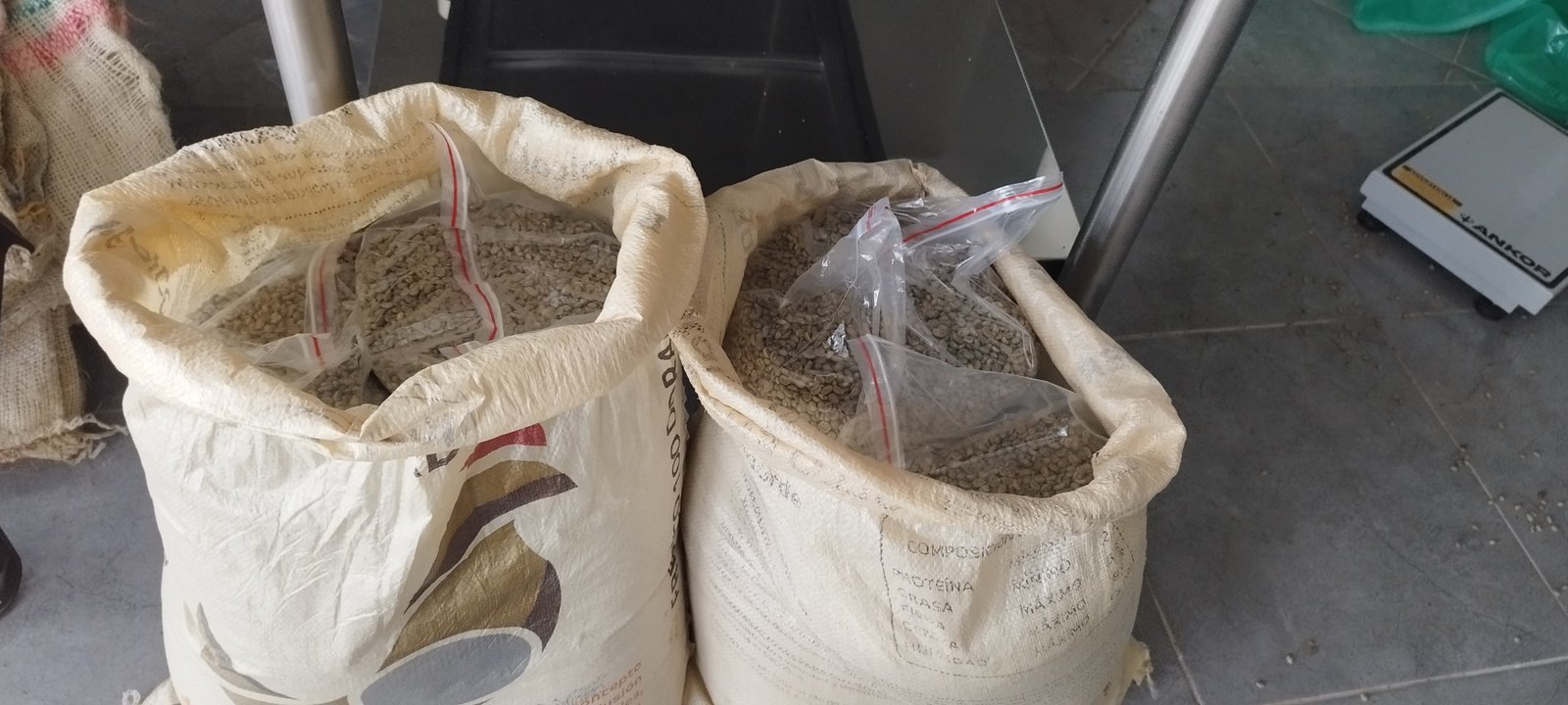 Dopsen Café - Fotografía 164 de fincas cafeteras, procesos de tostión y catación profesional