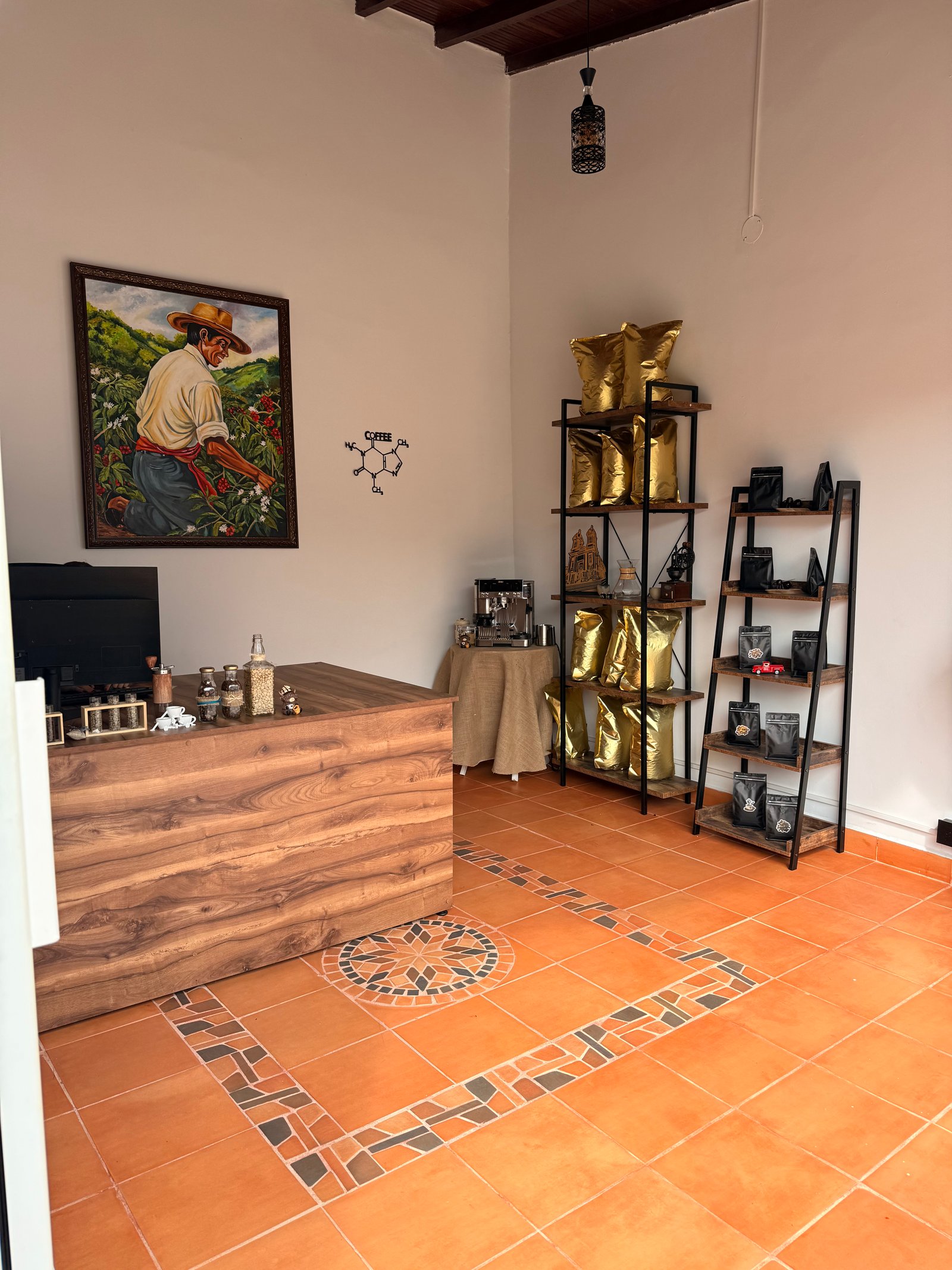 Dopsen Café - Fotografía 36 de fincas cafeteras, procesos de tostión y catación profesional