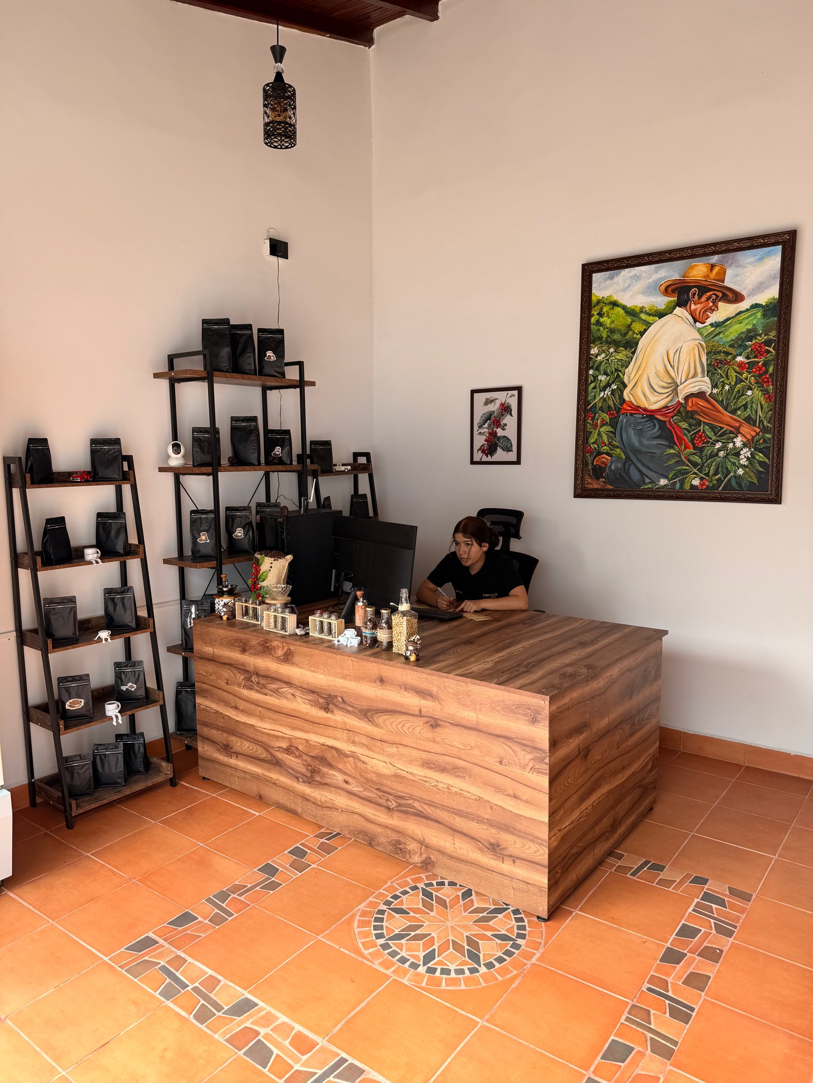 Dopsen Café - Fotografía 37 de fincas cafeteras, procesos de tostión y catación profesional